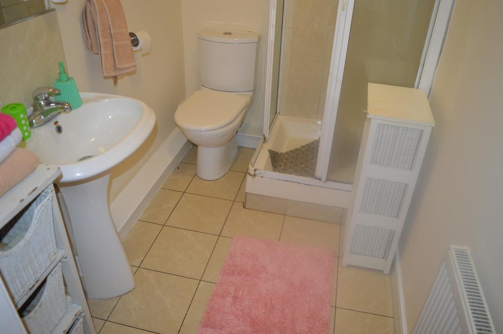 Perfect Airport Apartments
